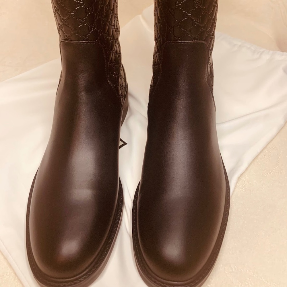 🌟NEW GUCCI Black Microguccissima Leather Boots 🌟